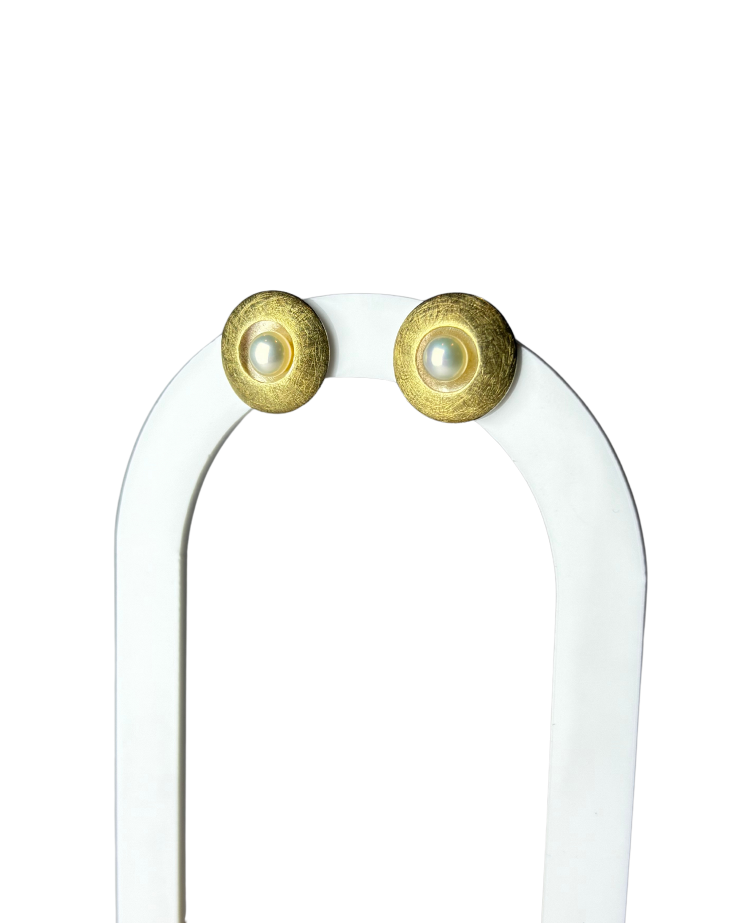 Pearl Earrings in 9ct Gold Plated Sterling Silver