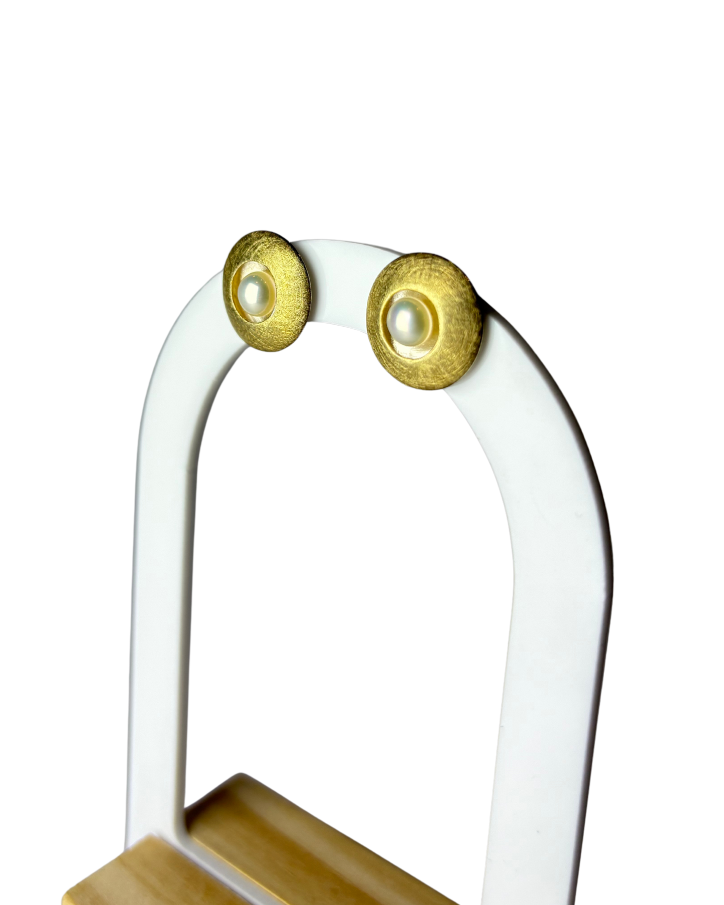 Pearl Earrings in 9ct Gold Plated Sterling Silver