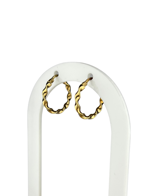 21mm Wavy Hoop Earrings in 9ct Yellow Gold