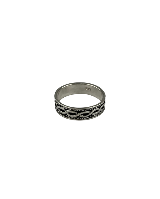 Patterned Ring in Sterling Silver