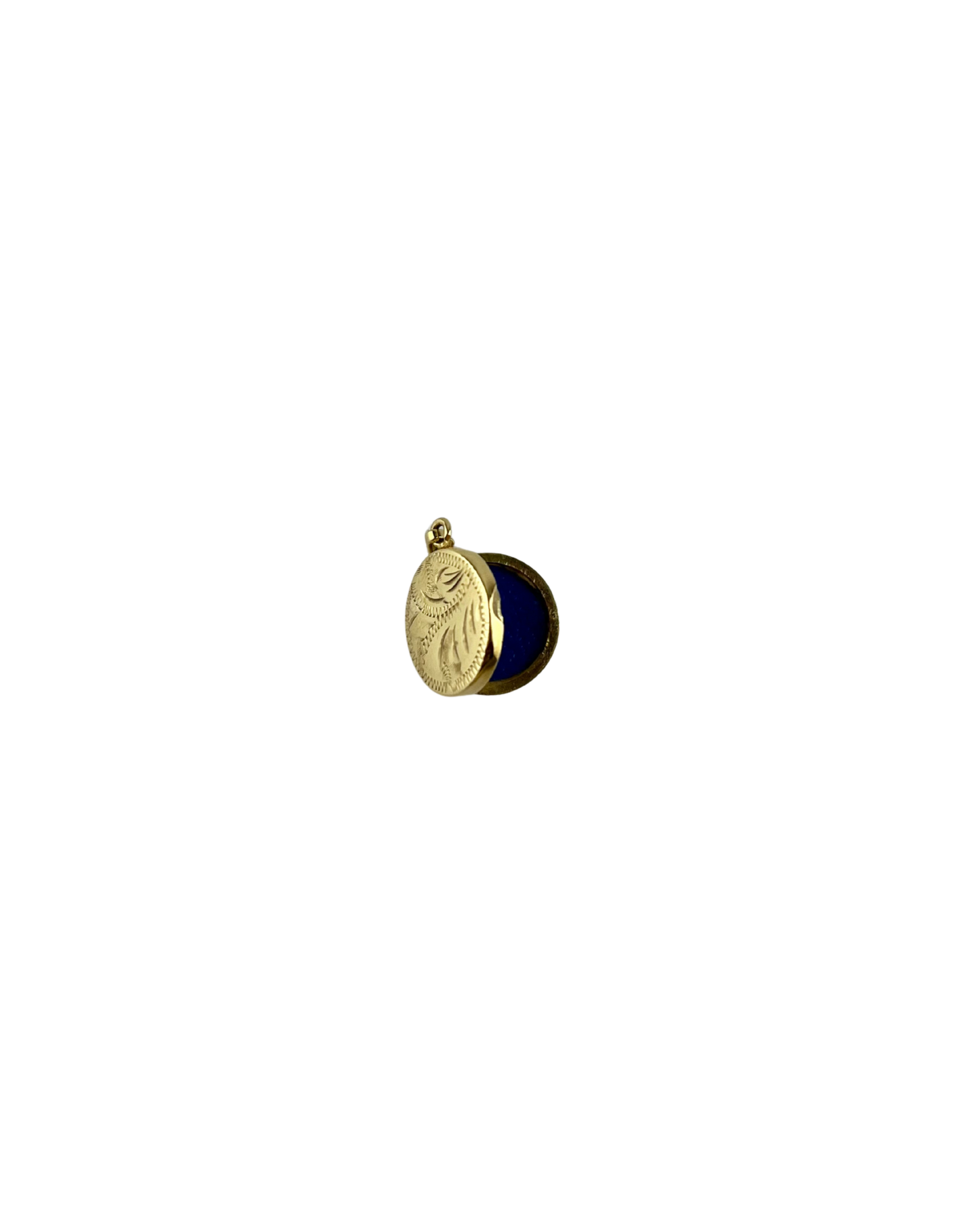 Patterned Circle Locket in 9ct Yellow Gold