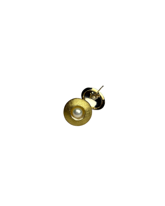 Pearl Earrings in 9ct Gold Plated Sterling Silver
