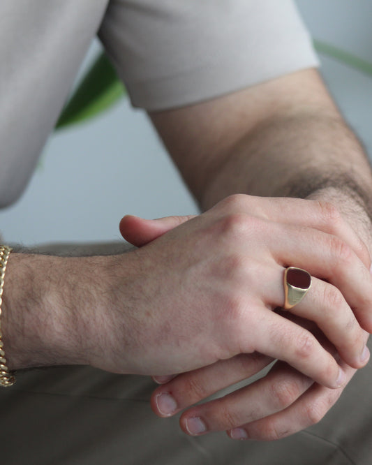 Red Signet Ring in 9ct Yellow Gold
