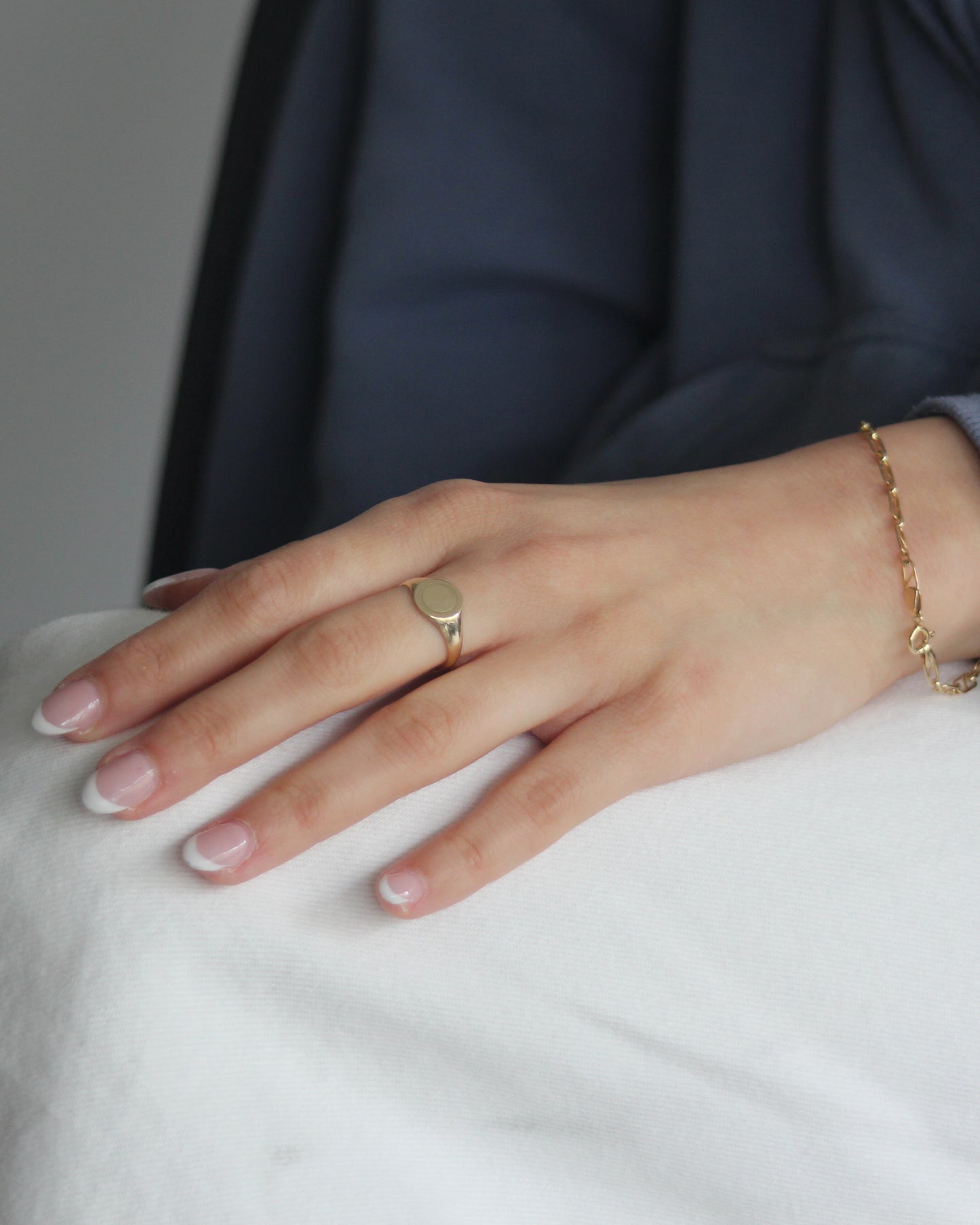 Signet Ring in 9ct Yellow Gold