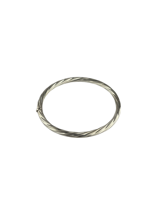 Snap Bangle in Sterling Silver