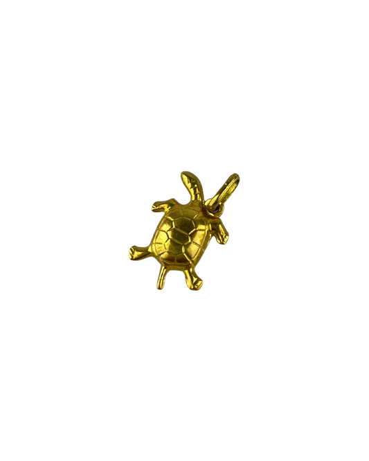 Turtle Pendant in 9ct Yellow Gold