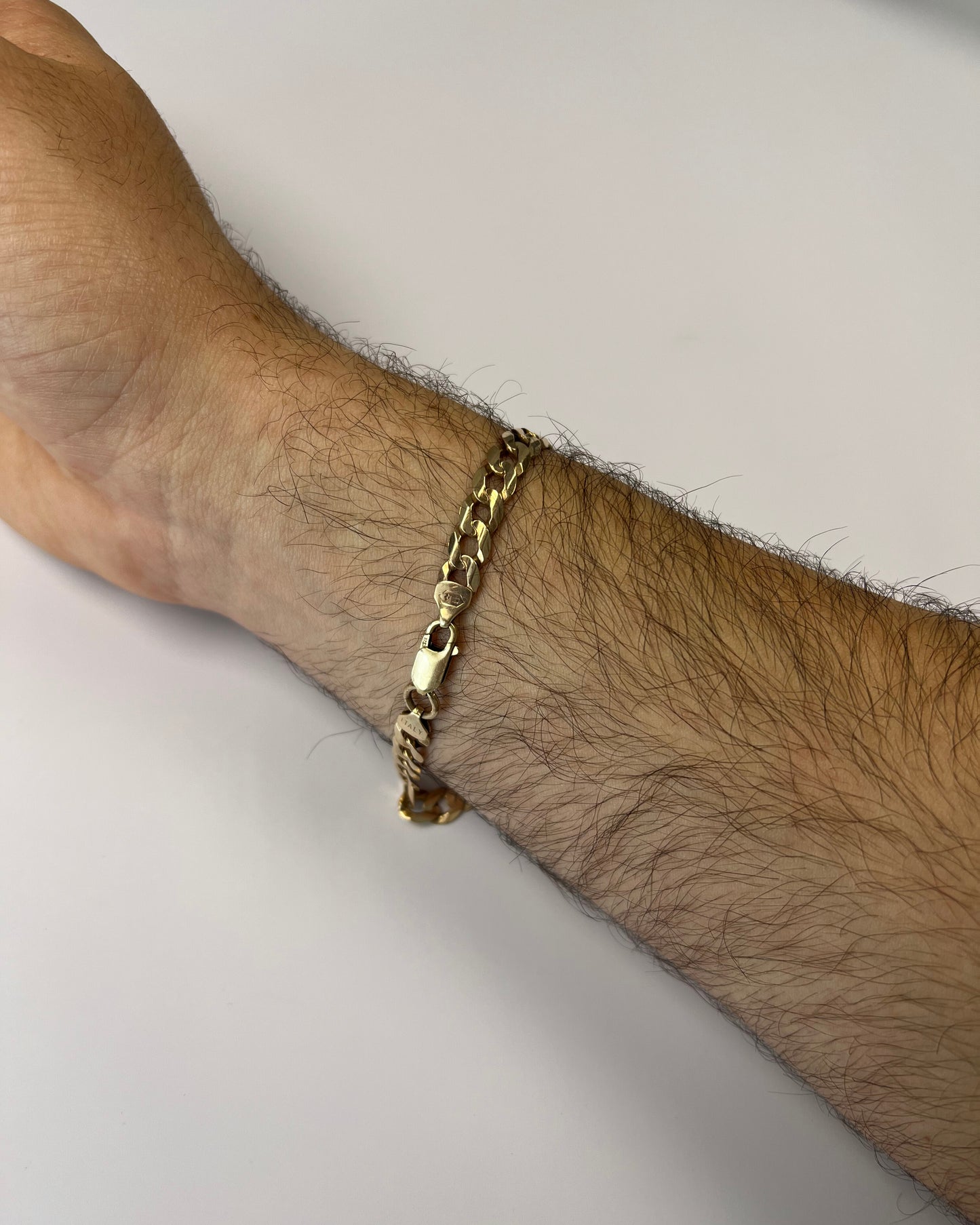 21cm Solid Curb Bracelet in 9ct Yellow Gold